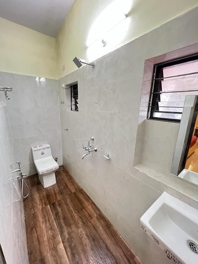 Prabhuvihar Residency Hotel ปอร์โวริม ภายนอก รูปภาพ